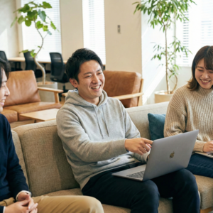 ジャンク部品取りなど】Panasonic TH-55MZ2500 赤ランプ点灯 (くう